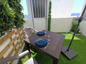 Appartement avec terrasse et vue mer